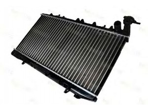 THERMOTEC D71008TT radiatorius, variklio aušinimas 
 Aušinimo sistema -> Radiatorius/alyvos aušintuvas -> Radiatorius/dalys
21410-0M500, 21410-58Y00, 214100M500