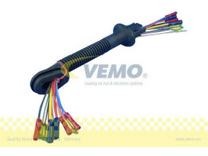 VEMO V10-83-0011 remonto rinkinys, diržas 
 Elektros įranga -> Diržas
8D9 971 726 A part, 8D9 971 726 AB part