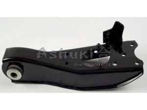 ASHUKI 1473-8002 vikšro valdymo svirtis 
 Ašies montavimas/vairavimo mechanizmas/ratai -> Valdymo svirtis/pasukamosios svirties sujungimas -> Vairo trauklės (valdymo svirtis, išilginis balansyras, diago
30-16 050 0053/MEYLE, 48068-27050