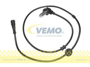 VEMO V10-72-1093 jutiklis, rato greitis 
 Elektros įranga -> Jutikliai
4A0 927 807, 4A0 927 807, 4A0 927 807