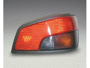 MAGNETI MARELLI 714025220701 kombinuotas galinis žibintas 
 Kėbulas -> Šviesos -> Kombinuotas galinis žibintas/dalys -> Kombinuotas galinis žibintas
635194