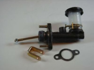 AISIN QG-001 pagrindinis cilindras, sankaba 
 Sankaba/dalys -> Sankabos valdymas -> Pagrindinis cilindras
8-94434-710-0, 8-94434-710-1, 8-97022-614-0