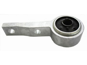 FORMPART 4100016 valdymo svirties/išilginių svirčių įvorė 
 Ašies montavimas/vairavimo mechanizmas/ratai -> Valdymo svirtis/pasukamosios svirties sujungimas -> Montavimas/sutvirtinimas
54500AV600, 54500AV606, 54501AV600