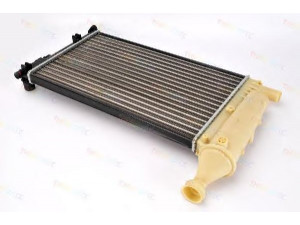THERMOTEC D7P031TT radiatorius, variklio aušinimas 
 Aušinimo sistema -> Radiatorius/alyvos aušintuvas -> Radiatorius/dalys
1301.SX, 1330.01, 1330.29, 1331.HQ