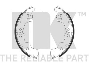 NK 2751775 stabdžių trinkelių komplektas 
 Techninės priežiūros dalys -> Papildomas remontas
04495B1030000, 04495B1140, 04495B1140000