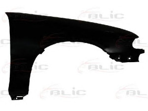 BLIC 6504-04-5050312P sparnas 
 Kėbulas -> Transporto priemonės priekis -> Sparnas/montavimo dalys
11 02 000, 90360212