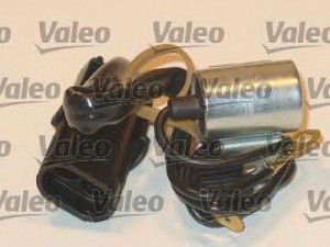 VALEO 121753 kondensatorius, uždegimas 
 Kibirkšties / kaitinamasis uždegimas -> Degimo skirstytuvas/dalys
7701031991