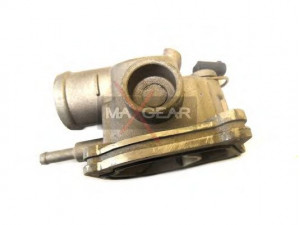 MAXGEAR 67-0002 termostatas, aušinimo skystis 
 Aušinimo sistema -> Termostatas/tarpiklis -> Thermostat
611 200 02 15