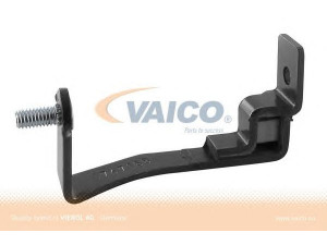 VAICO V20-1854 buferis, variklio dangtis 
 Variklis -> Variklio dangtis
11 61 1 742 209, 11 61 1 747 168