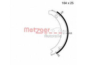 METZGER MG 813 stabdžių trinkelių komplektas, stovėjimo stabdis 
 Stabdžių sistema -> Rankinis stabdys
210 420 0320, A 210 420 0320