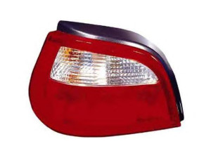 IPARLUX 16805632 kombinuotas galinis žibintas 
 Kėbulas -> Šviesos -> Kombinuotas galinis žibintas/dalys -> Kombinuotas galinis žibintas
7700428321