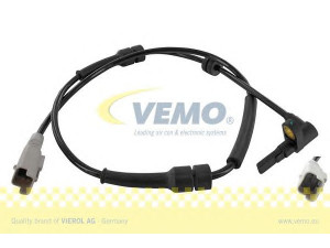 VEMO V42-72-0050 jutiklis, rato greitis 
 Elektros įranga -> Jutikliai
4545.95, 14 938 830 80, 14 938 830 80