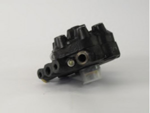 BOSCH 0 438 100 105 degalų skirstytuvas, įpurškimo sistema