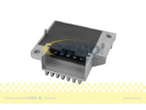 VEMO V24-70-0014 uždegimo jungiklis 
 Kibirkšties / kaitinamasis uždegimas -> Uždegimo modulis/valdymo blokas
9 940 095, 9940095, 9 940 095, 498327