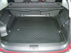 CARBOX 201334000 bagažinės / krovinių skyriaus guminis kilimėlis 
 Vidaus įranga -> Bagažinė