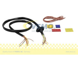 VEMO V20-83-0009-1 remonto rinkinys, diržas 
 Elektros įranga -> Diržas
61 11 9 114 325 part, 61 11 9 130 147 part