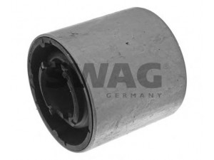 SWAG 99 92 2438 valdymo svirties/išilginių svirčių įvorė 
 Ašies montavimas/vairavimo mechanizmas/ratai -> Valdymo svirtis/pasukamosios svirties sujungimas -> Montavimas/sutvirtinimas
31 12 6 757 551