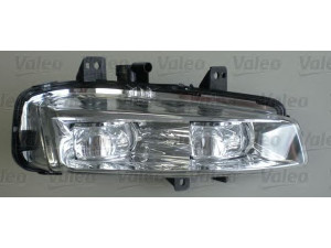 VALEO 044649 rūko žibintas 
 Elektros įranga -> Pagalbiniai žibintai/dalys -> Rūko žibintas/dalys -> Rūko žibintas/įterp.
LR026089