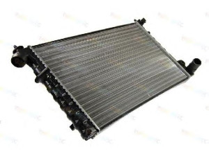 THERMOTEC D7P016TT radiatorius, variklio aušinimas 
 Aušinimo sistema -> Radiatorius/alyvos aušintuvas -> Radiatorius/dalys
1330.10, 1330.23, 1331.Q6, 1331.S0