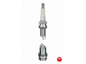 NGK 2215 uždegimo žvakė 
 Techninės priežiūros dalys -> Techninės priežiūros intervalai
90919-01181-000, 90919-01180, 90919-01181