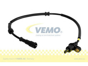 VEMO V46-72-0054 jutiklis, rato greitis 
 Elektros įranga -> Jutikliai
77 00 432 671