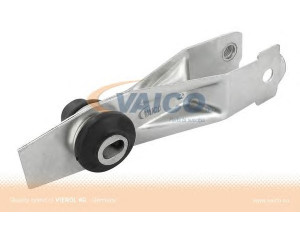 VAICO V46-9607 variklio montavimas 
 Variklis -> Variklio montavimas -> Variklio montavimo rėmas
82 00 250 743, 82 00 400 177