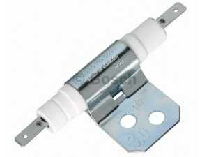 BOSCH 0 280 159 009 prerezistorius, purkštukas 
 Kuro mišinio formavimas -> Mišinio sudarymas -> Purkštukas/antgalis/antgalio laikiklis/PDE
75812670, 1920 A6, 96 035 750, 7581267