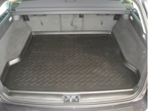 CARBOX 206038000 bagažinės / krovinių skyriaus guminis kilimėlis 
 Vidaus įranga -> Bagažinė