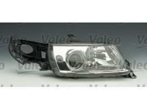 VALEO 088604 priekinis žibintas 
 Kėbulas -> Priekinis žibintas/dalys -> Priekinis žibintas/įterp.
5495205, 5496369