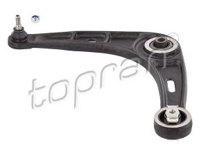 TOPRAN 700 305 vikšro valdymo svirtis 
 Ašies montavimas/vairavimo mechanizmas/ratai -> Valdymo svirtis/pasukamosios svirties sujungimas -> Vairo trauklės (valdymo svirtis, išilginis balansyras, diago
7700 413 493, 7700 823 097
