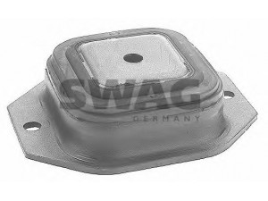 SWAG 62 91 9048 stebulės laikiklio įvorė 
 Ašies montavimas/vairavimo mechanizmas/ratai -> Ašies atrama/ašies korpusas/ašies montavimas -> Pasukamojo veleno sujungimas
5151.24