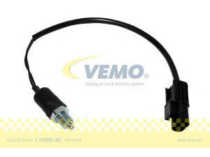 VEMO V38-73-0003 jungiklis, atbulinės eigos žibintas 
 Elektros įranga -> Šviesų jungikliai/relės/valdymas -> Šviesų jungiklis/svirtis
32005-70E00, 32005-70E10, 32005-70E12