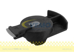 VEMO V32-70-0016 rotorius, skirstytuvas 
 Kibirkšties / kaitinamasis uždegimas -> Degimo skirstytuvas/dalys
B3C7-18-V05, FS05-18-V05