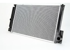 THERMOTEC D72030TT radiatorius, variklio aušinimas 
 Aušinimo sistema -> Radiatorius/alyvos aušintuvas -> Radiatorius/dalys
16400-0D400, 16400-22160