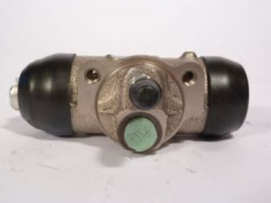 AISIN WCT-011 rato stabdžių cilindras 
 Stabdžių sistema -> Ratų cilindrai
47550-60120, 47550-69105