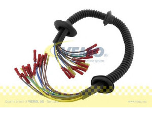 VEMO V20-83-0006 remonto rinkinys, diržas 
 Elektros įranga -> Diržas
61 11 6 943 313 part, 61 11 6 943 602 part