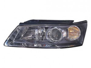 ALKAR 2742627 priekinis žibintas 
 Kėbulas -> Priekinis žibintas/dalys -> Priekinis žibintas/įterp.
921023K020