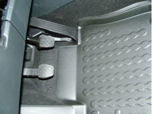 CARBOX 401830000 kojų kilimėlis 
 Vidaus įranga -> Kojų kilimėlis
