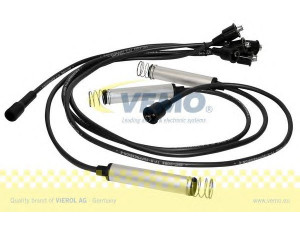 VEMO V40-70-0029 uždegimo laido komplektas 
 Kibirkšties / kaitinamasis uždegimas -> Uždegimo laidai/jungtys
16 12 474, 90 246 768, 90 275 401