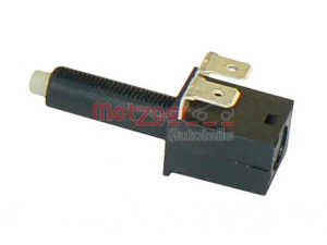 METZGER 0911006 stabdžių žibinto jungiklis 
 Stabdžių sistema -> Stabdžių žibinto jungiklis
1604 918, 6089 985, 82GB-13480-AA