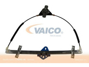 VAICO V10-2339 lango pakėliklis 
 Vidaus įranga -> Elektrinis lango pakėliklis
1L0 837 401