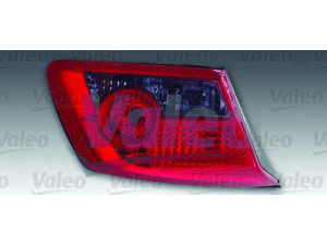 VALEO 088073 kombinuotas galinis žibintas 
 Elektros įranga -> Šviesos -> Kombinuotas galinis žibintas/dalys -> Kombinuotas galinis žibintas
8200014363