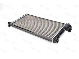 THERMOTEC D7P042TT radiatorius, variklio aušinimas 
 Aušinimo sistema -> Radiatorius/alyvos aušintuvas -> Radiatorius/dalys
1301.VT, 1331.T3