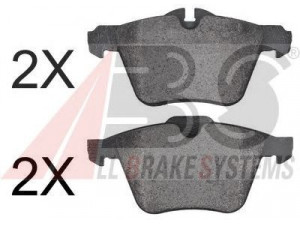 A.B.S. 37753 OE stabdžių trinkelių rinkinys, diskinis stabdys 
 Techninės priežiūros dalys -> Papildomas remontas
02C2C40926, 02C2Z14096, C2C27291