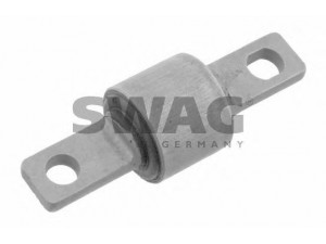SWAG 80 92 9377 valdymo svirties/išilginių svirčių įvorė 
 Ašies montavimas/vairavimo mechanizmas/ratai -> Valdymo svirtis/pasukamosios svirties sujungimas -> Montavimas/sutvirtinimas
MR102014, 30818096, 30818096 S1
