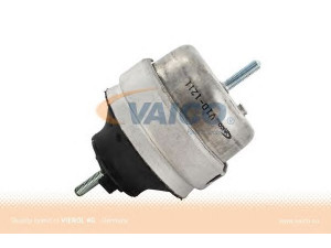 VAICO V10-1211 variklio montavimas 
 Variklis -> Variklio montavimas -> Variklio montavimo rėmas
8D0 199 382 AN, 8D0 199 382 E, 8D0 199 382 J