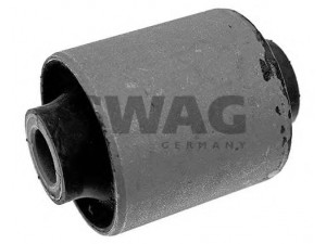 SWAG 90 94 1418 valdymo svirties/išilginių svirčių įvorė 
 Ašies montavimas/vairavimo mechanizmas/ratai -> Valdymo svirtis/pasukamosios svirties sujungimas -> Montavimas/sutvirtinimas
55215-2G000, 55215-2G000