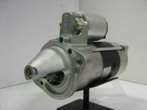 AES ACS-138 starteris 
 Elektros įranga -> Starterio sistema -> Starteris
M2T87371, MD331137