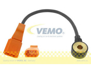 VEMO V10-72-1187 detonacijos jutiklis 
 Elektros įranga -> Jutikliai
07L 905 377, 07L 905 377