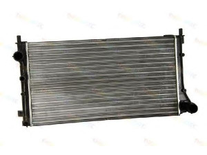 THERMOTEC D7F034TT radiatorius, variklio aušinimas 
 Aušinimo sistema -> Radiatorius/alyvos aušintuvas -> Radiatorius/dalys
51706204, 51759807